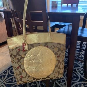 Coach purse